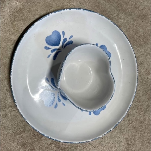 Other - Heart-Shaped Blue and White Ceramic Plate Set